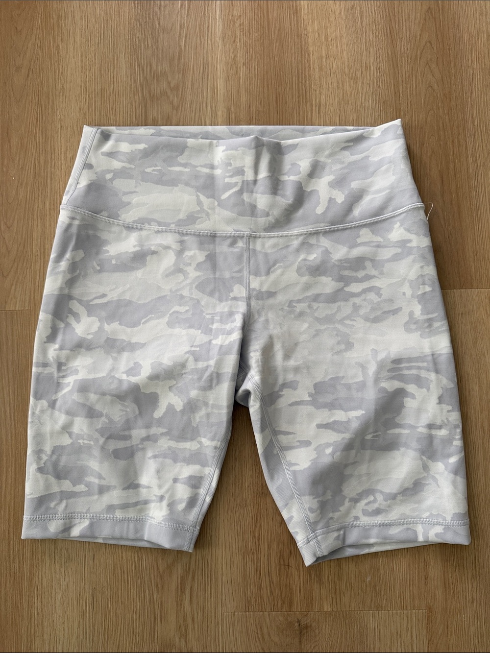 NWOT Lululemon Wunder Under Short 10” Ribbed Size 14